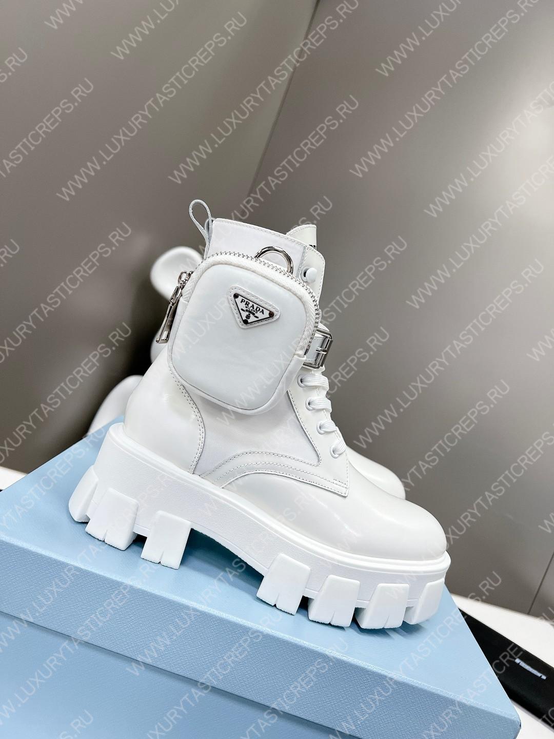 Pra*a monolith boots with pouch white 1t255m