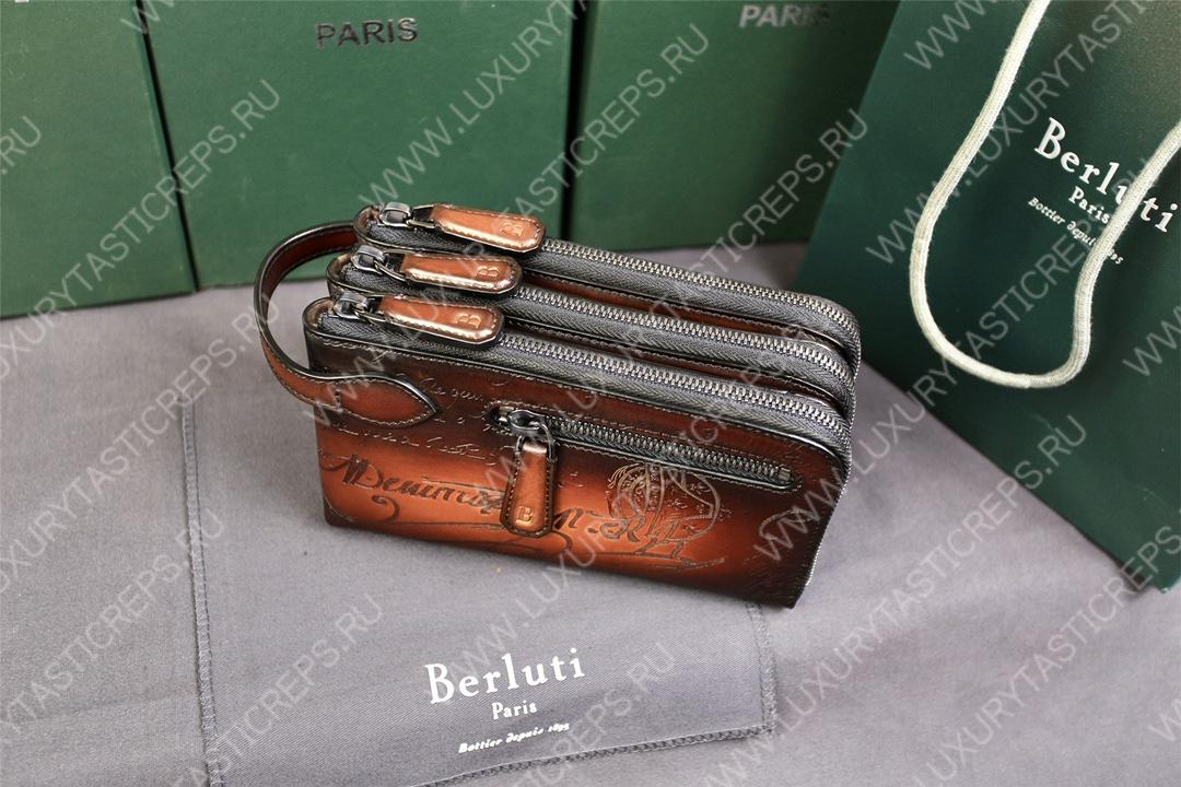 BERLUTI TIRIWA SCRITTO LEATHER POUCH CACAO INTENSO TIRIWA_NEO-JOUR-V2