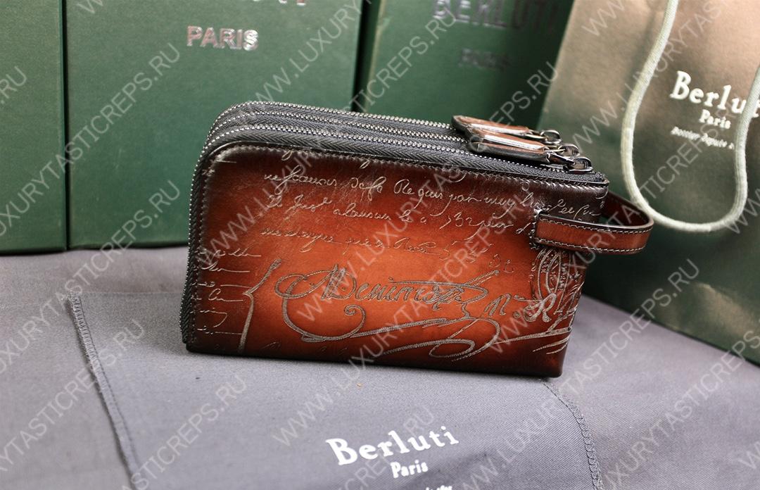 BERLUTI TIRIWA SCRITTO LEATHER POUCH CACAO INTENSO TIRIWA_NEO-JOUR-V2