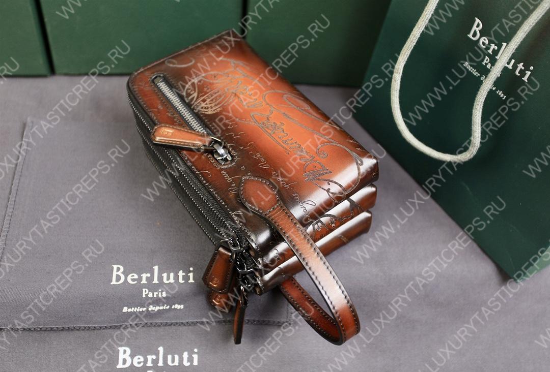 BERLUTI TIRIWA SCRITTO LEATHER POUCH CACAO INTENSO TIRIWA_NEO-JOUR-V2
