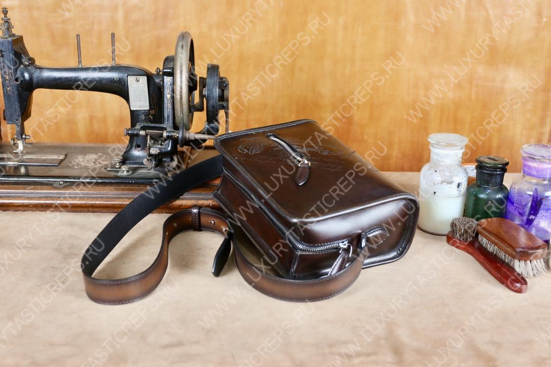 BERLUTI JOURNALIER SCRITTO MESSENGER BROWN C0859-R1