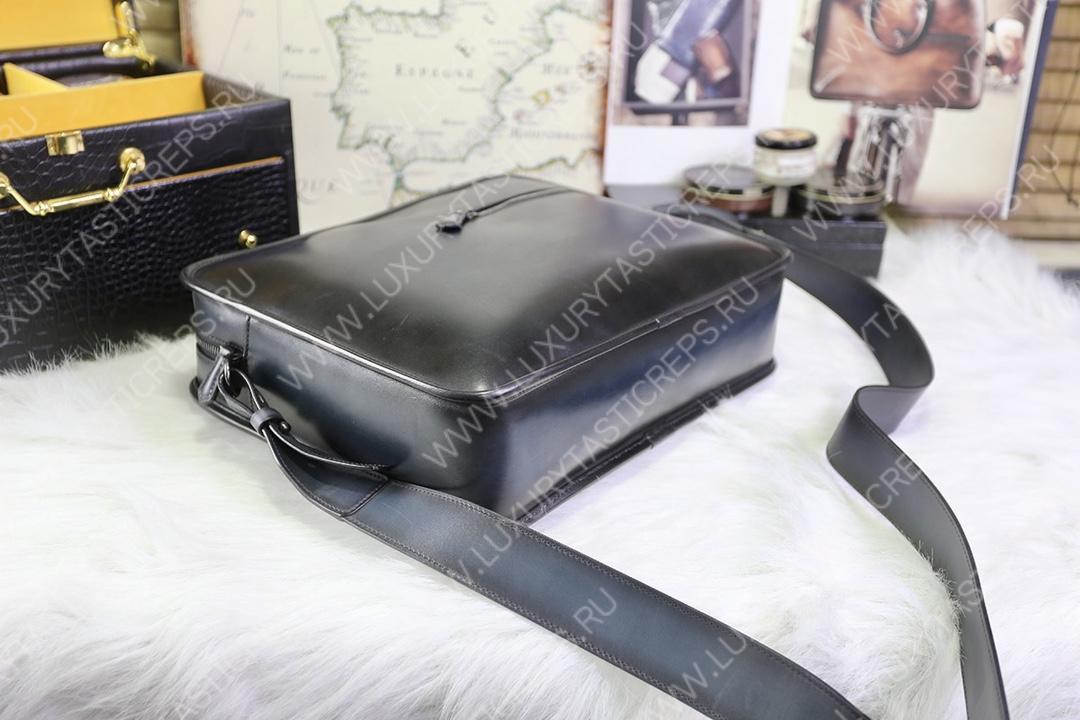 BERLUTI JOURNALIER LEATHER MESSENGER BLACK JOURNALIER-V81