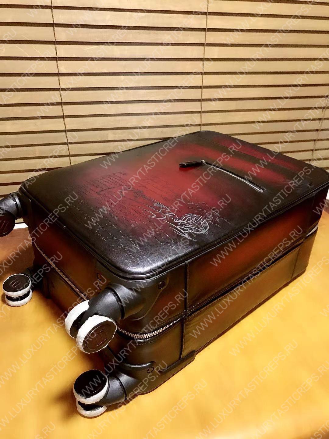 BERLUTI FORMULA 1004 ROLLING SUITCASE BURGUNDY 1004_II-SCRITTO